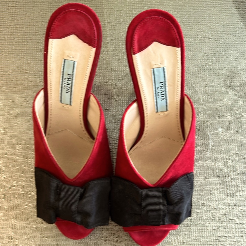 Shoe